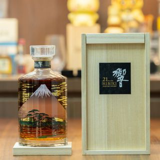 (Category: ) located in . Submitted by thebottleboutique.sg (Listing ID 1418130711, Image 1). Description: .