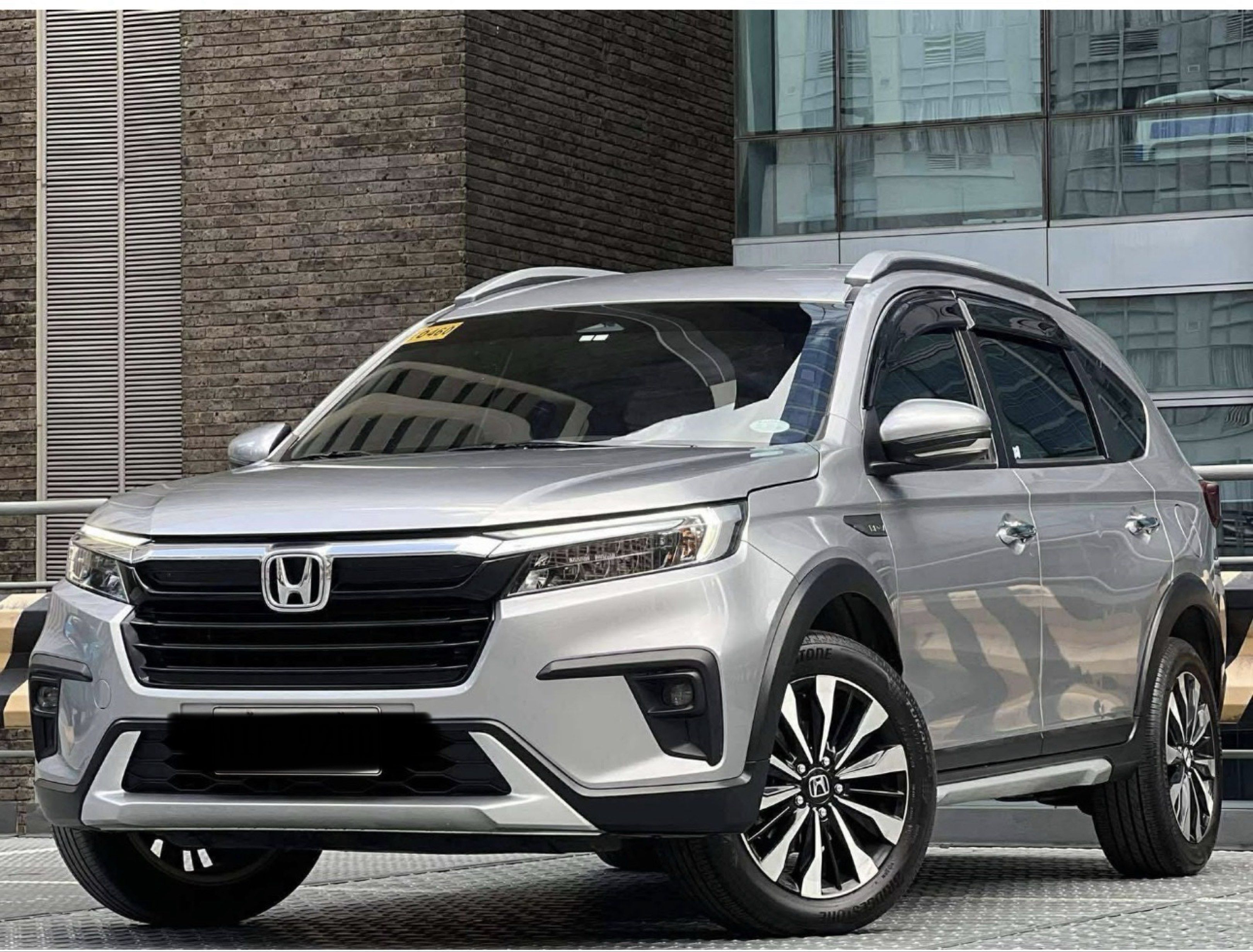 Honda BR-V (Category: Used Cars) located in Manila. Submitted by snooppoop0518 (Listing ID 1418103863, Image 3). Description: 2025 HONDA BRV-S GASOLINE AUTOMATIC TRANSMISSION.