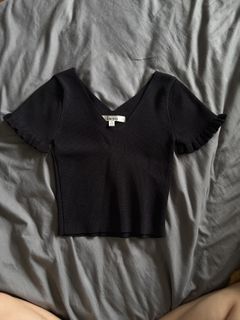 (Category: ) located in . Submitted by averythrifts (Listing ID 1418074166, Image 1). Description: .