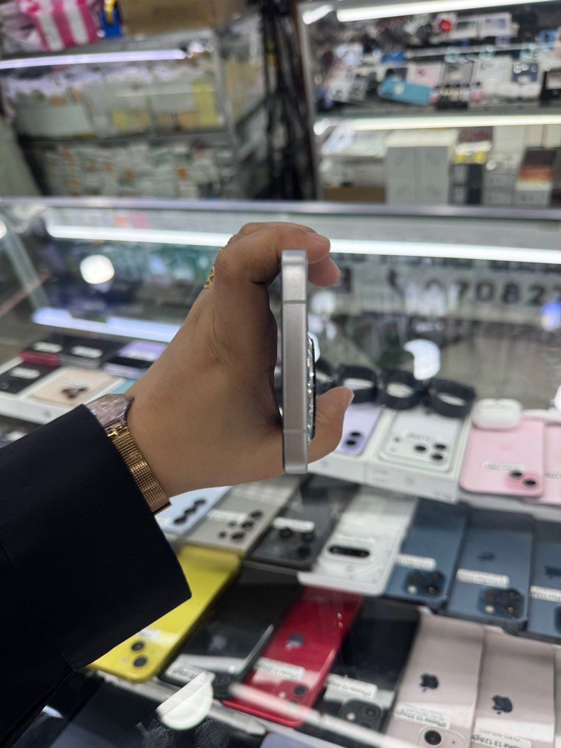 Iphone 15 Pro 512gb Good Batt FU No issue (Category: iPhone 15 Series) located in San Juan City. Submitted by keannagadgetph (Listing ID 1418027455, Image 1). Description: Available Units for today's POST! Iphone 15Pro / 512gb / FU / Good BH - any colors available (price may vary) - good condition - 95% Makinis - Good battery - no issue / repair - NTC Variant ~ Accepting SWAP / TRADE IN / INSTALLMENT / BINTA UNIT ~ CASH ON DELIVERY METRO MANILA /
