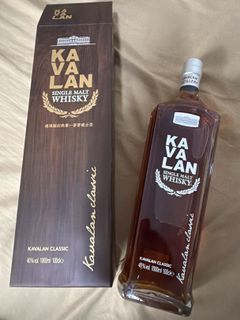 Kavalan Classic Single Malt Whisky, American Oak & Sherry Cask, 40% whisky bottle