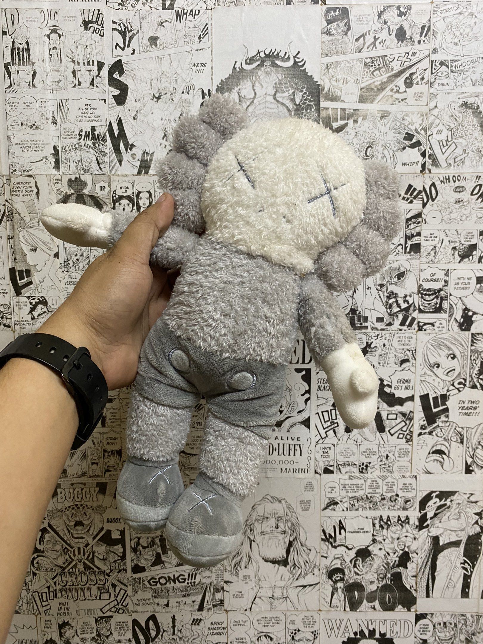 KAWS Companion Plush Toy (Category: Plushies & Soft Toys) located in Cavite. Submitted by staythrifted.23 (Listing ID 1418100453, Image 2). Description: KAWS, Holiday Hong Kong Plush, set of three, 2019 ( OFF ) Very good No issue ( Need stock ) Deadstock Loc. cavite We ship nationwide Payment first Policy Open for Vc.