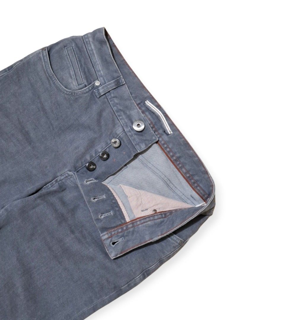 Loro Piana Denim Jeans (Category: Jeans) located in Manila. Submitted by fabby93 (Listing ID 1418132218, Image 3). Description: These Loro Piana denim jeans are made in Italy. They feature a button fly and a classic five-pocket design. The jeans are a dark blue color and have the Loro Piana logo on the buttons. The size is 29. The material composition is 97% cotton and 3% elastane. Loro piana Jean's Size 29 fits 30 Length 43 Leg opening 9.5 Hem 6