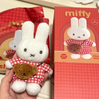 （分類：）位於 。 由 chachacat1013 提交（商品編號 1418187437，圖片 1）。簡介： 。