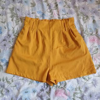 (Category: ) located in . Submitted by yippeepreloved (Listing ID 1418048321, Image 1). Description: .