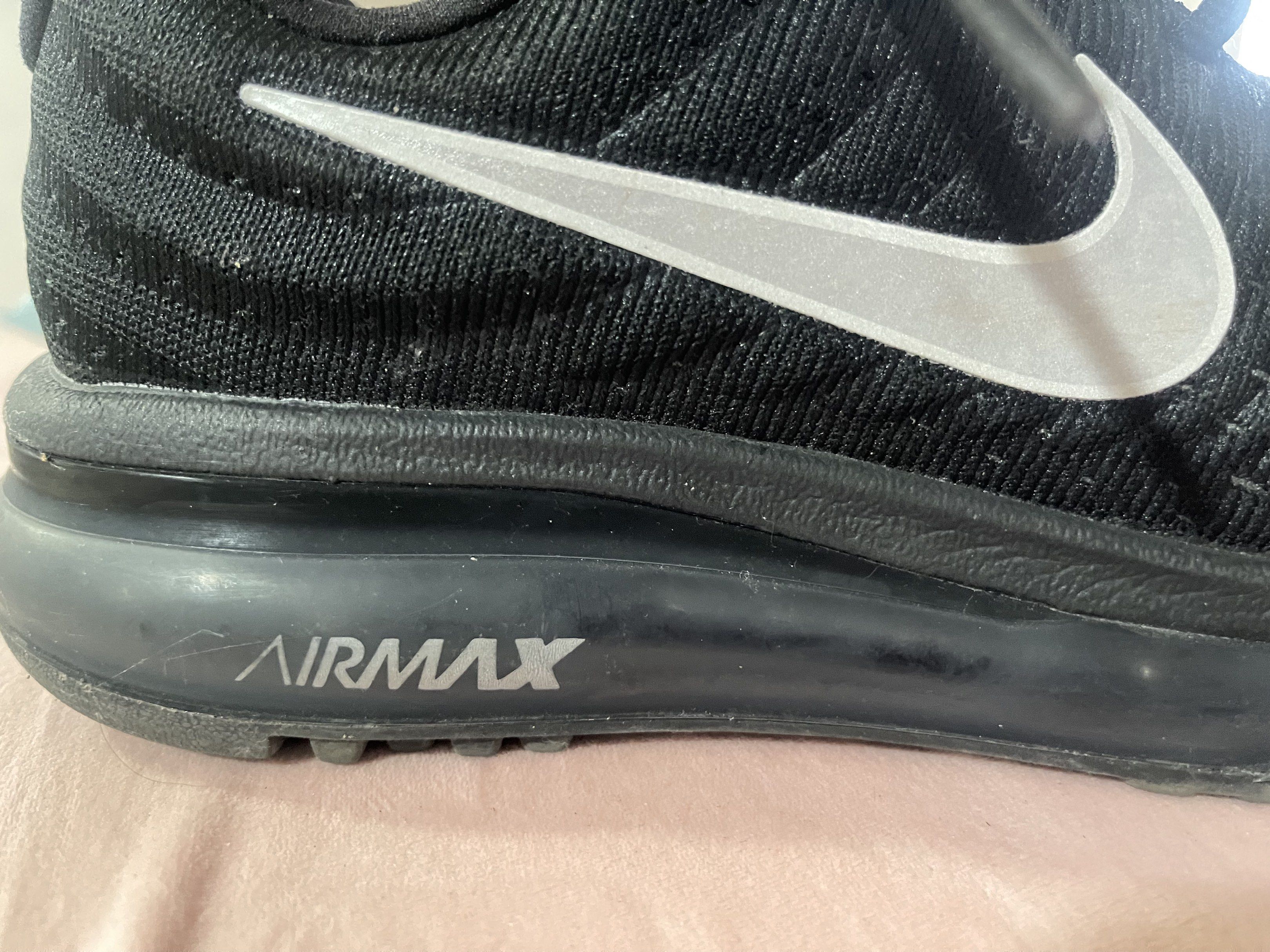 Nike Air Max Running Shoes (Category: Sneakers) located in Davao. Submitted by keylatates (Listing ID 1418205103, Image 2). Description: - declittering -with box Black Nike Air Max running shoes - Features Nike swoosh logo - Air Max logo visible on sole - Signs of wear on soles - Nike Running logo on insoles - Black laces included.