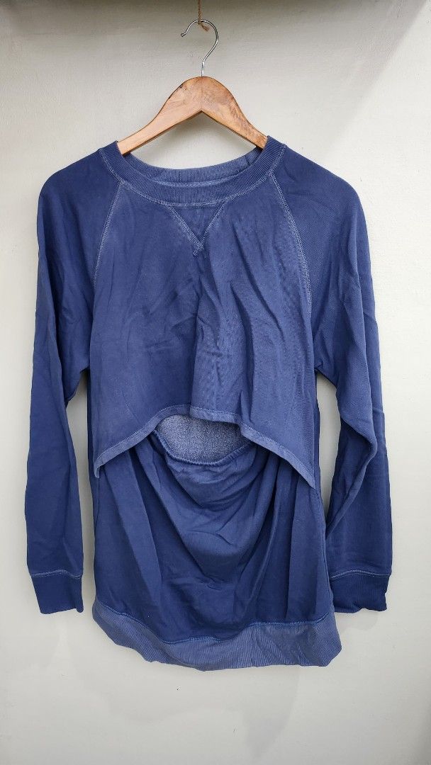 Old Navy blue maternity nursing jacket (Category: Maternity wear) located in Quezon City. Submitted by declttermum (Listing ID 1418012195, Image 1). Description: Brandnew blue Old Navy maternity jacket. Size medium to Large. Nice terry fabric. No tag. Wysiwg. #bluematernityjacket #oldnavyjacket #oldnavymaternityjacket #oldnavy #maternityjacket #maternitywear #pullovermaternityjacket #pulloverjacket #bluepulloverjacket #bluepullovermaternityjacket