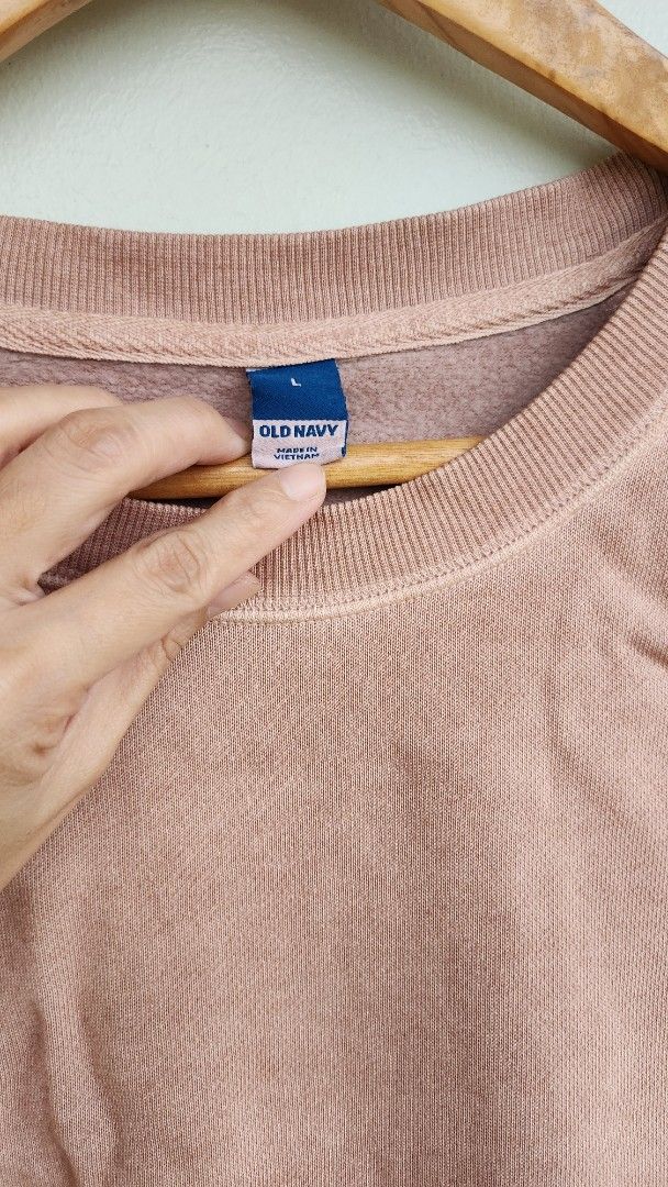 Old Navy earth color maternity nursing sweater (Category: Maternity wear) located in Quezon City. Submitted by declttermum (Listing ID 1418012997, Image 3). Description: Brandnew Old Navy maternity jacket, size large. SRP 1750. Rare earth color. Nice in actual. Wysiwyg. #brownmaternityjacket #oldnavyjacket #oldnavymaternityjacket #oldnavy #maternityjacket #maternitywear #pullovermaternityjacket #pulloverjacket #brownpulloverjacket #brownpulloverm