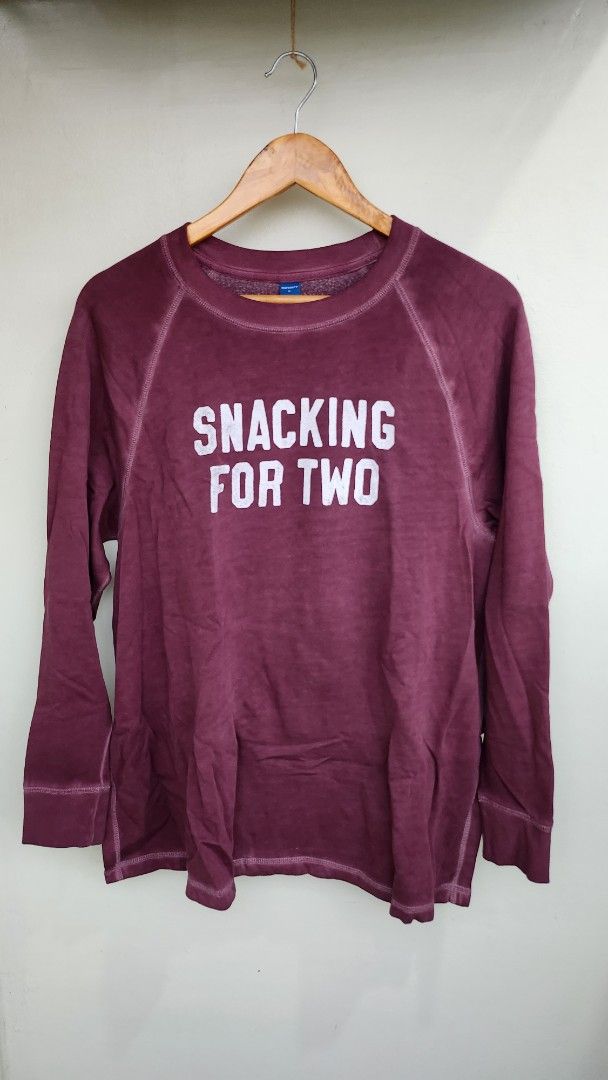 Old navy marron breasfeeding sweater (Category: Maternity wear) located in Quezon City. Submitted by declttermum (Listing ID 1418097708, Image 1). Description: Brandnew Old Navy maroon maternity jacket, size medium. Wysiwyg. #maroonmaternityjacket #oldnavyjacket #oldnavymaternityjacket #oldnavy #maternityjacket #maternitywear #pullovermaternityjacket #pulloverjacket #brownpulloverjacket #brownpullovermaternityjacket #oldnavymaternitysweatshirt #m