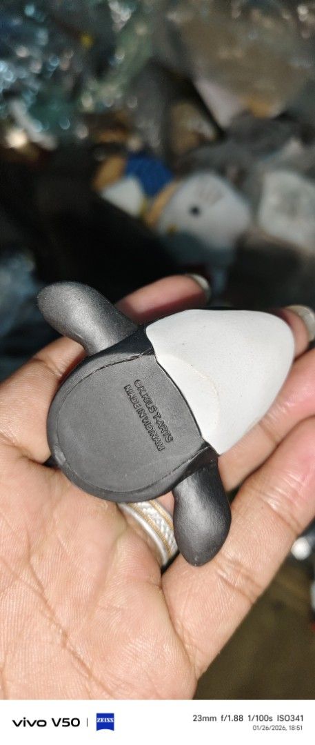 Orca Whale Toy (Category: Plushies & Soft Toys) located in Baguio. Submitted by clumzy.v2 (Listing ID 1418022096, Image 2). Description: - Adorable orca whale toy - Classic black and white color scheme - Features fins and a tail - Text detail on the bottom - Perfect for collectors!.