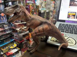 (Category: ) located in . Submitted by walk_in_the_park (Listing ID 1418096558, Image 1). Description: .