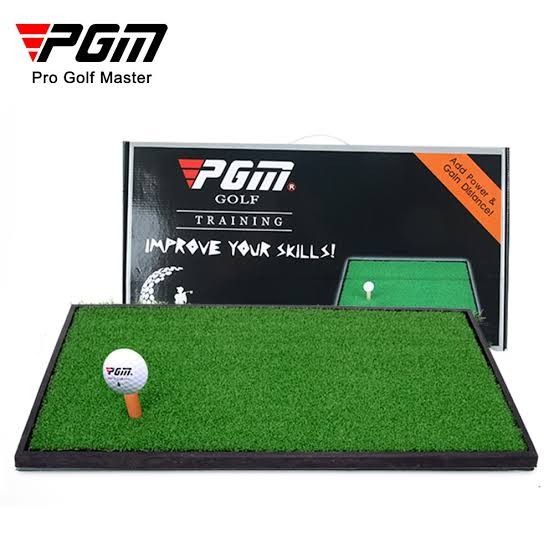 PGM DJD004 golf hitting mat (Category: Golf) located in Quezon City. Submitted by whizdepot (Listing ID 1418055103, Image 1). Description: The PGM DJD004 golf hitting mat is a compact and portable practice aid designed for both indoor and outdoor use, featuring durable PP grass and a non-slip rubber base. It is suitable for golfers of all skill levels, from beginners to seasoned players. .