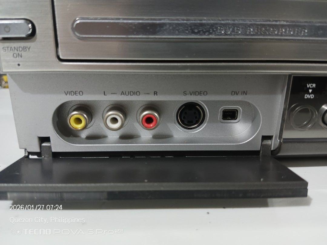 Philips vhs/dvd player recorder (Category: Blu-Ray & Media Players) located in Quezon City. Submitted by dadadeyn (Listing ID 1418017084, Image 2). Description: Seldom used. Used as dvd player only. No issue. 101% good condition. No hidden issues. Bought from belgium 399 Euro..