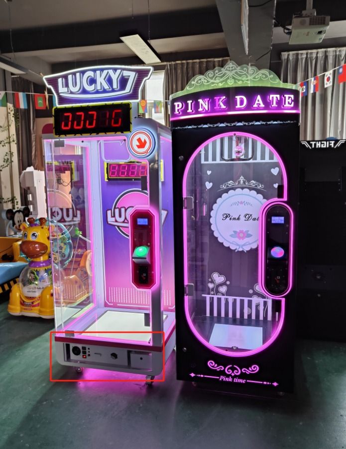 Riteng Toy Crazy Gift Shop String Cutting Catcher Arcade Claw Machine (Category: Interactive Toys) located in San Pablo. Submitted by anneviiee0007 (Listing ID 1418037831, Image 1). Description: PRE ORDER!!!‼️‼️📣📣📣 Riteng Toy Crazy Gift Shop String Cutting Catcher Arcade Claw Machine Features: ✅ Material: Glass, Acrylic, Metal ✅ Package: Wooden Package ✅ Power Source: 110/220V ✅ Language: English, Chinese ✅ Material: Metal+acrylic + plastic ✅ 