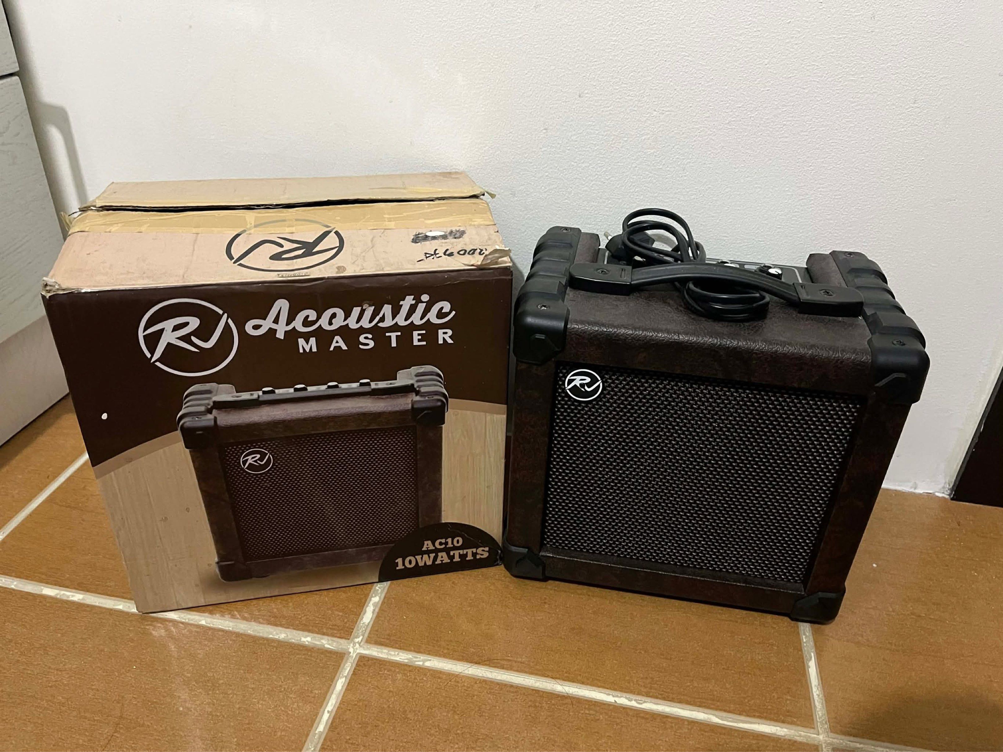 RJ Acoustic Master AC10 10W Amplifier (Category: Soundbars, Speakers & Amplifiers) located in Pasig City. Submitted by mariyuhh (Listing ID 1418086538, Image 2). Description: Like New Amplifier Location: Pasig City RFS: Decluttering.