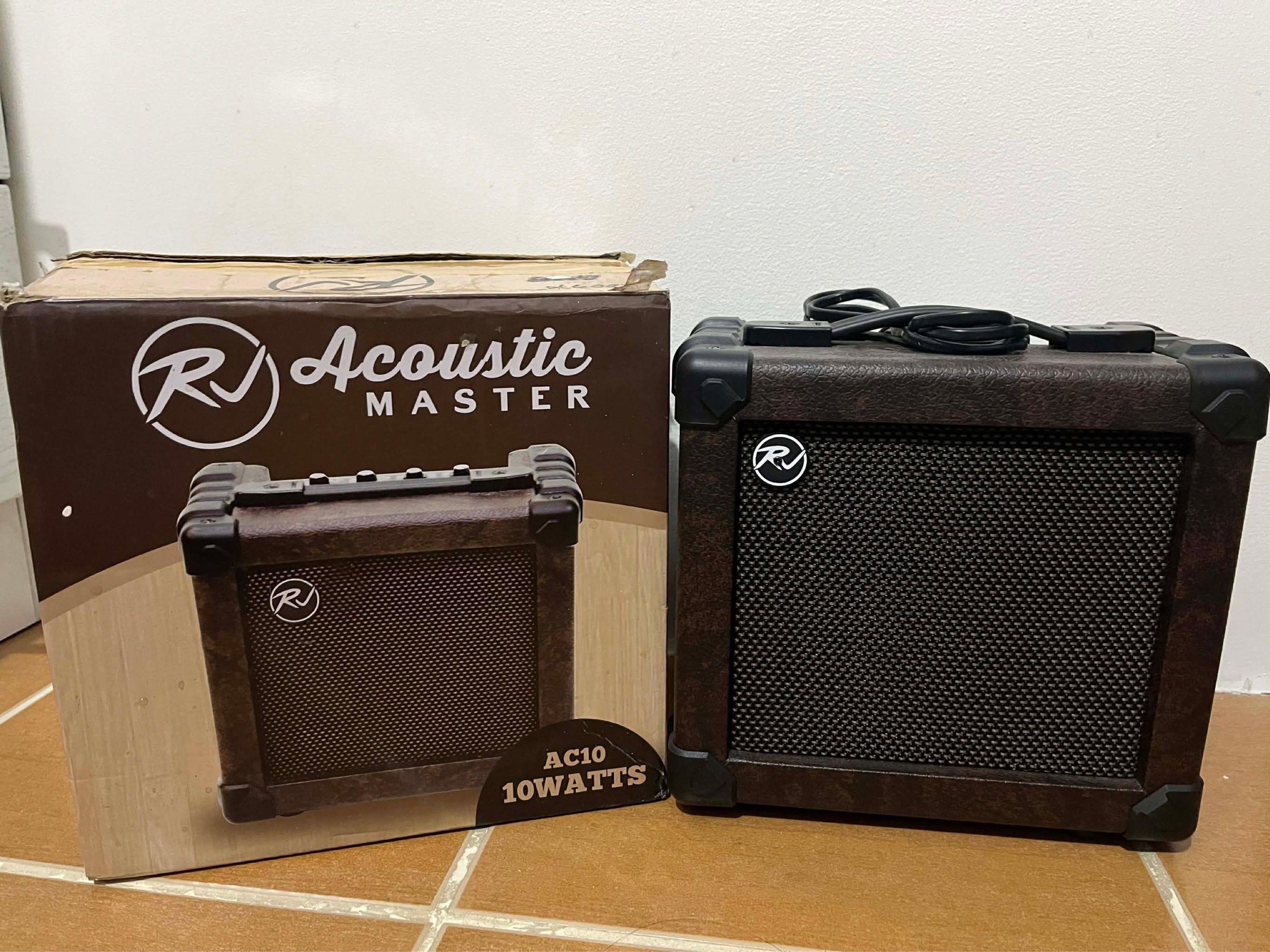 RJ Acoustic Master AC10 10W Amplifier (Category: Soundbars, Speakers & Amplifiers) located in Pasig City. Submitted by mariyuhh (Listing ID 1418086538, Image 3). Description: Like New Amplifier Location: Pasig City RFS: Decluttering.