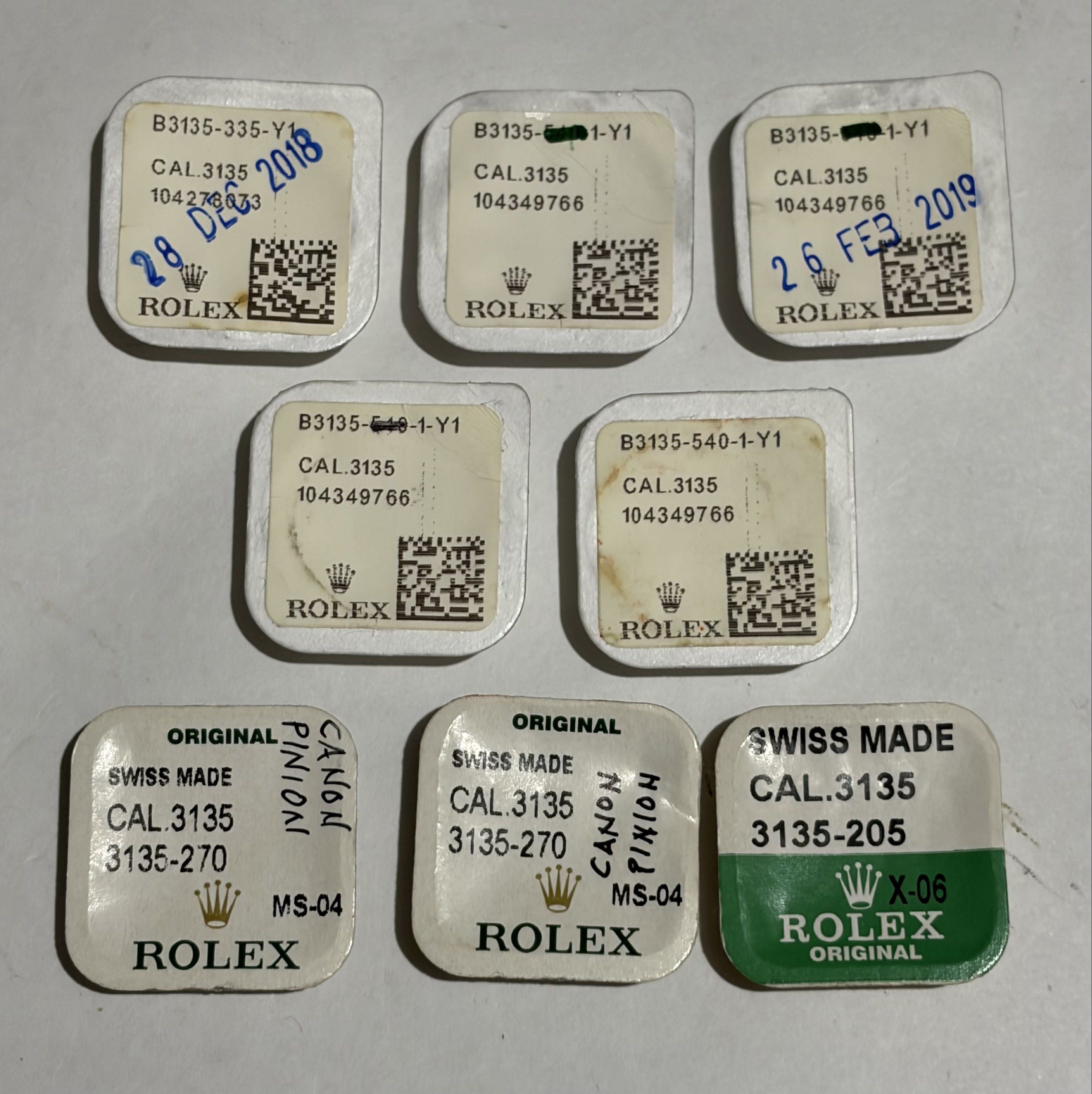 Rolex Parts 3135 (Category: Luxury Watches) located in Makati City. Submitted by thephvariety (Listing ID 268680034, Image 1). Description: Rolex parts Brand new intact case Please see attanched photos No retun no exchange .