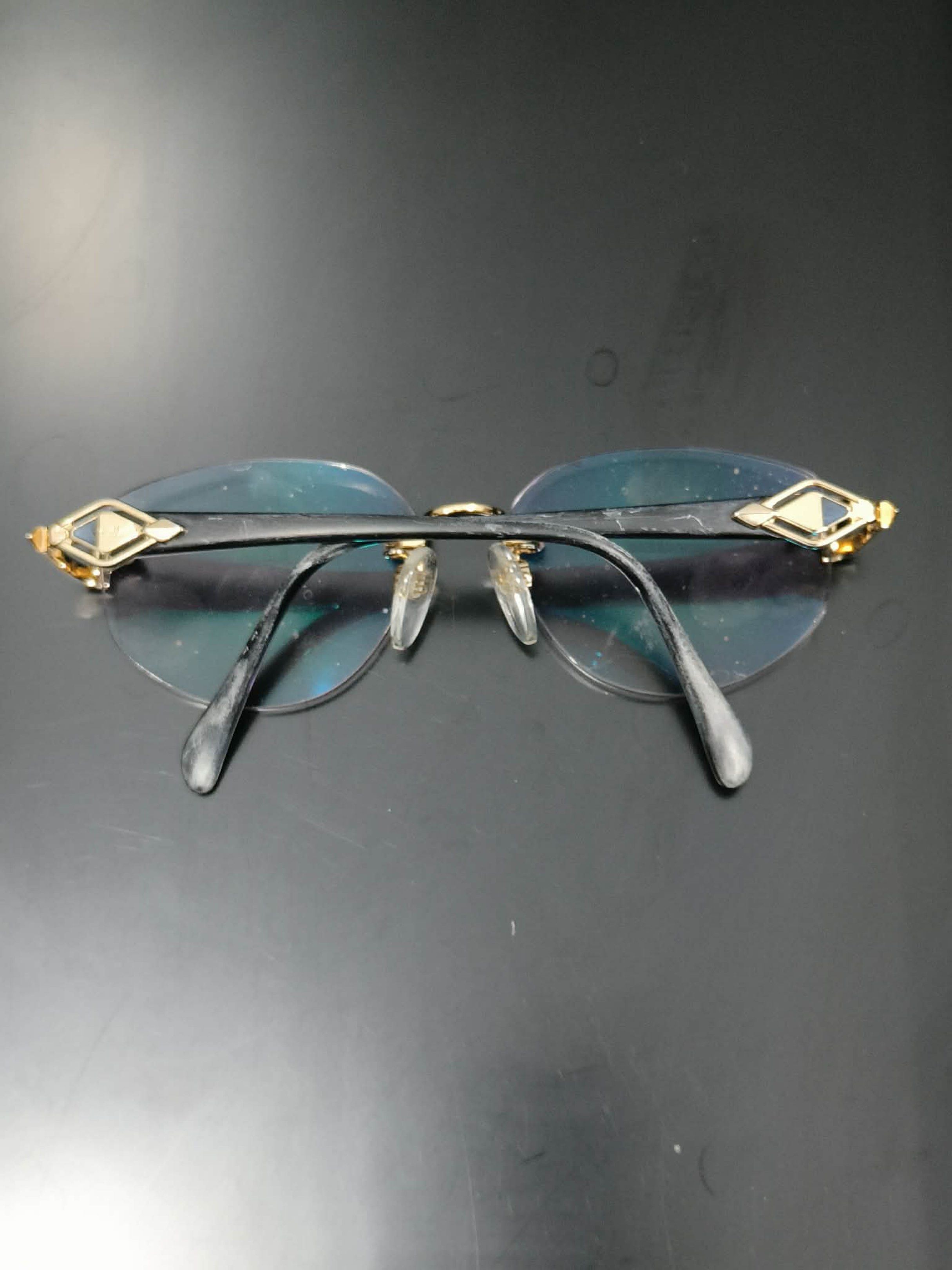 Silhouette V8057 Eyeglasses (Category: Sunglasses & Eyewear) located in Bacoor. Submitted by faith.hope.love28 (Listing ID 1418018204, Image 2). Description: - Elegant Silhouette eyeglasses - Rimless design with gold accents - Color: Black and gold - Model: M6726/2 and V8057 - Size: 133 - Lenses: Clear.