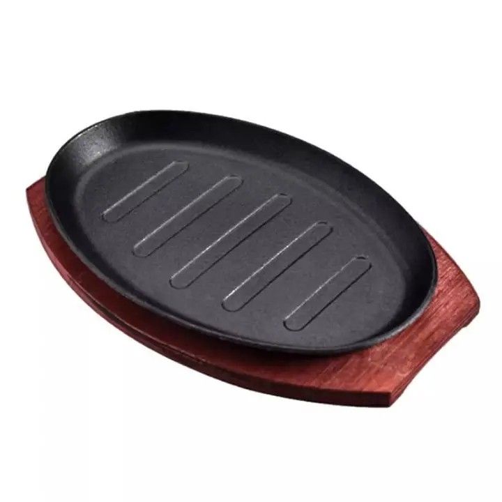 Sizzling Plate (Category: Other Kitchenware & Tableware) located in Manila. Submitted by micoooy (Listing ID 1418143706, Image 1). Description: .
