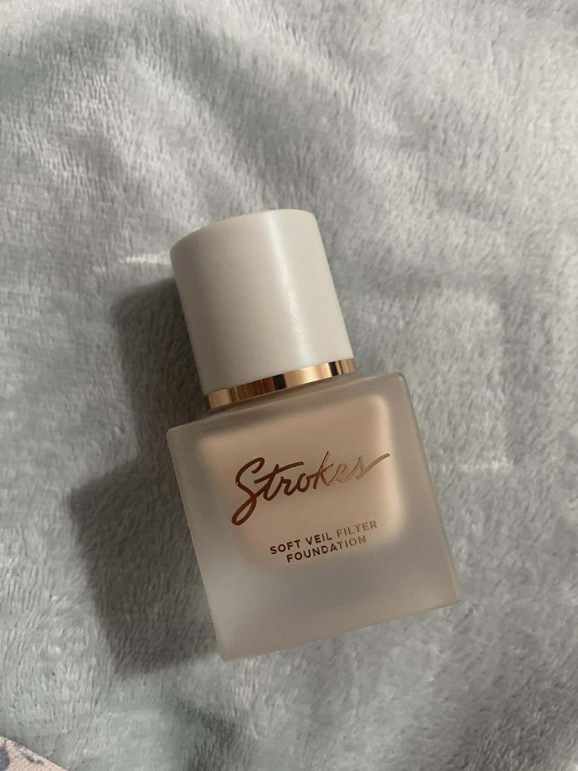 Strokes Soft Veil Filter Foundation (Category: Makeup) located in Caloocan City. Submitted by jiecolls (Listing ID 1418063273, Image 2). Description: Available shades: Light cool - used one pump, not my shade Light Warm (Light 01) - swatched only, too warm on me .