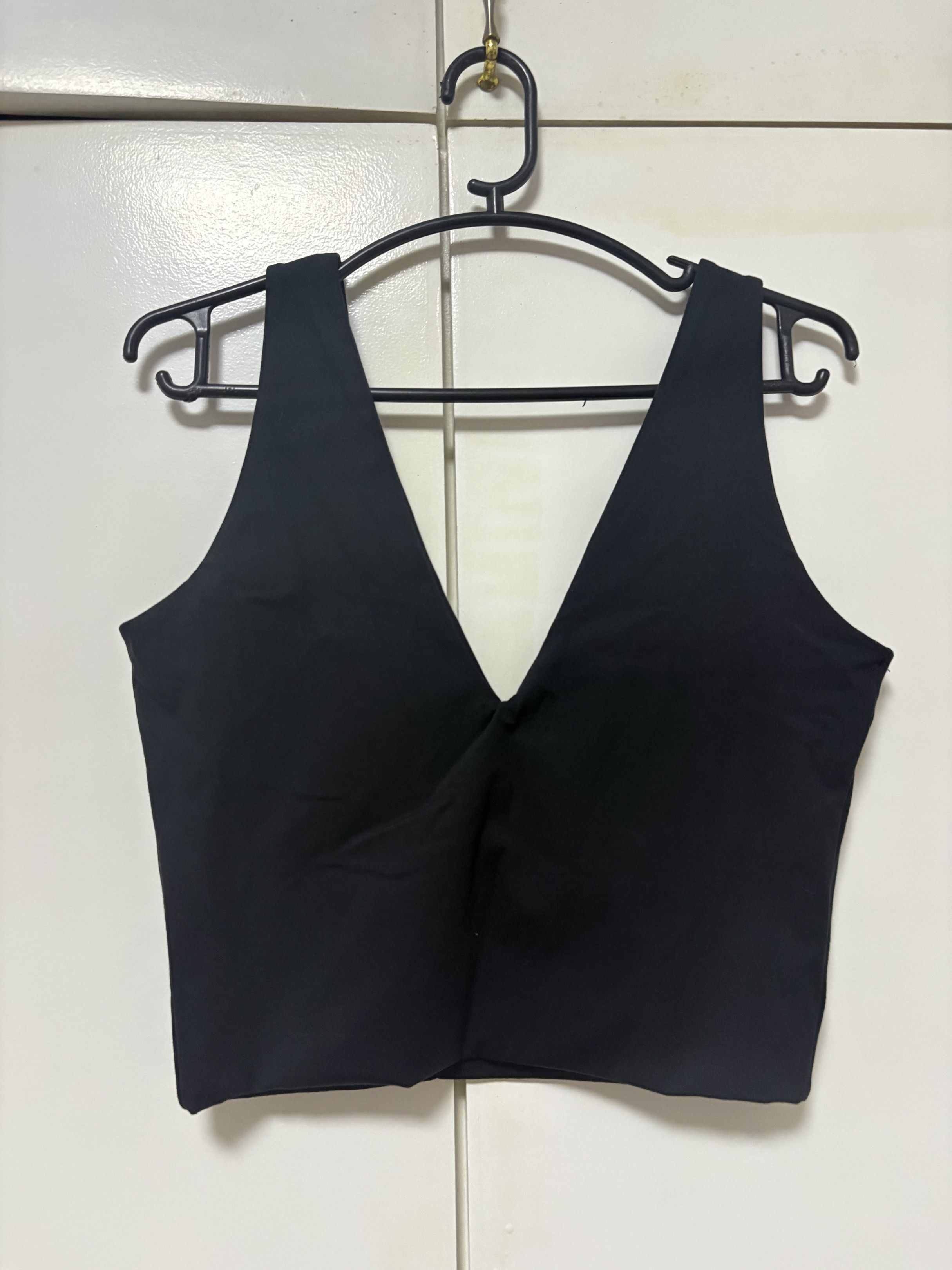 The Brand Black V-Neck Top (Category: Sleeveless) located in Manila. Submitted by helzn (Listing ID 1418134227, Image 1). Description: - The Brand black V-neck top - Sleeveless design - Size: Small - Color: Black - Brand new with tags - Visit avathebrand.com.
