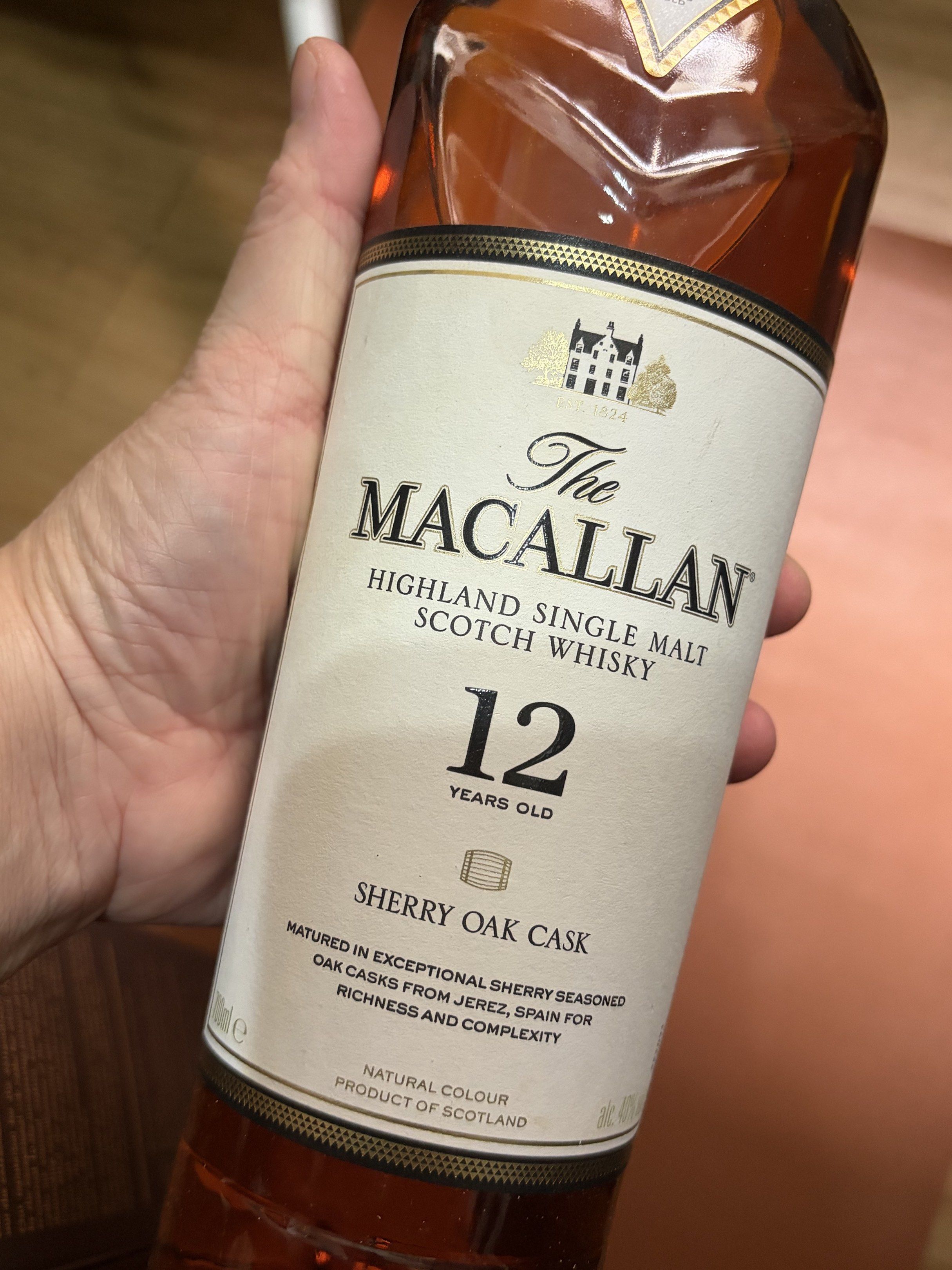 The Macallan 12 Year Old Sherry Oak Cask (Category: Beverages) located in Taguig. Submitted by kbuynsell (Listing ID 1418152596, Image 1). Description: .