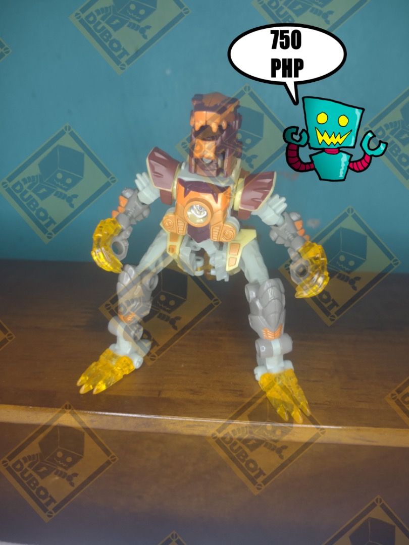 TRANSFORMERS UNIVERSE / ENERGON DOOM-LOCK (Category: Action & Battle Toys) located in Navotas City. Submitted by christianmarkvidallo (Listing ID 1418045405, Image 1). Description: TRANSFORMERS UNIVERSE / ENERGON DOOM-LOCK Figure is Complete Great Paint Apps Small peg on tail broken but does not affect transformation INCLUDES SWORD TAIL AND GUN NO ENERGON STAR NO BOX AND MANUAL 750 PHP Item Location: Project 8, Quezon City Payment Options: Gcash/