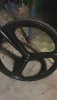 (Category: ) located in . Submitted by bicycle_lover84 (Listing ID 1418101468, Image 1). Description: .