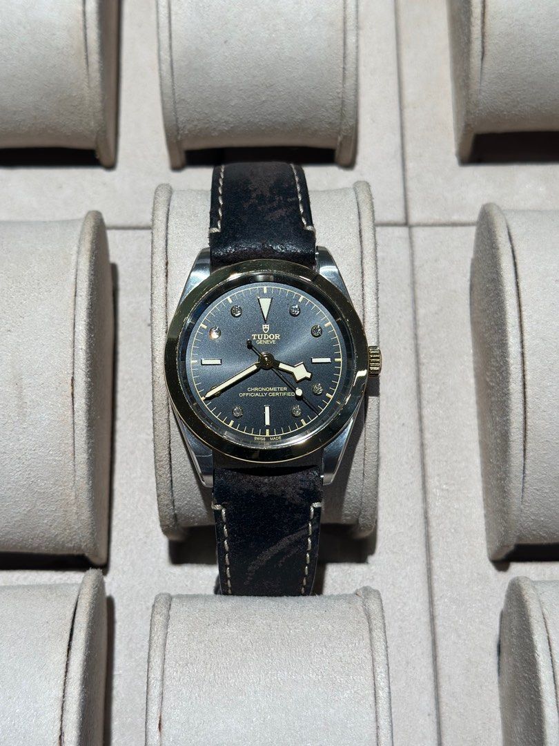Tudor Black Bay 41 S&G Gold (Category: Luxury Watches) located in Mandaluyong City. Submitted by merlinac3 (Listing ID 1418046963, Image 3). Description: - TUDOR Black Bay 41MM S&G (Steel and Gold) Ref. M79683-0006 - Black dial with diamond hour markers - Stainless steel case with gold bezel - Brown leather strap - Certified Chronomoter - Comes with original TUDOR box and Jomashop warranty / authenticity cards. - MSRP for this watch is P442,500 I