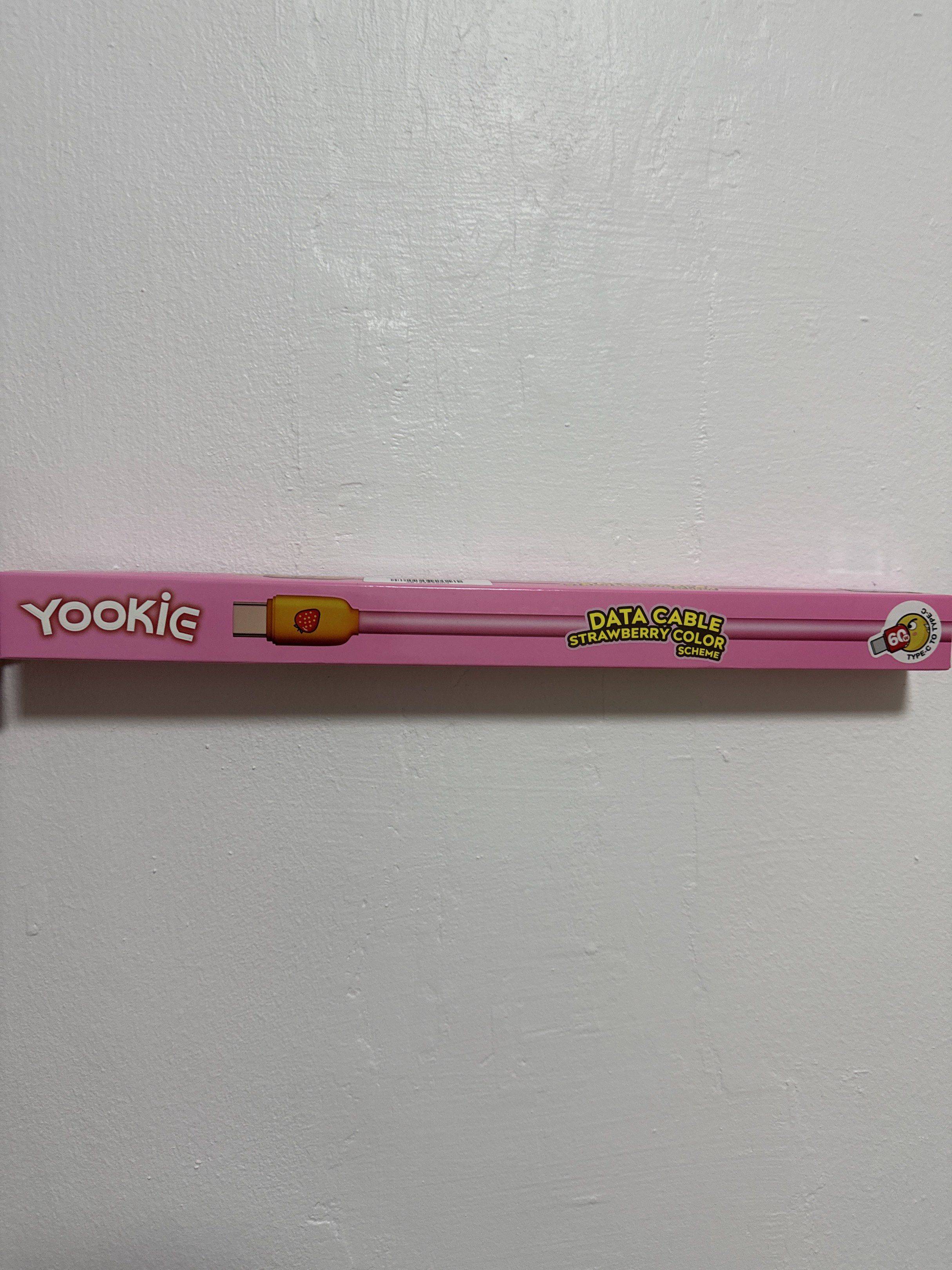 Type C cable (Category: Cables & Adaptors) located in Singapore. Submitted by melatoninchocolate (Listing ID 1418184587, Image 1). Description: Type C to Type C pink cable.