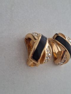 (Category: ) located in . Submitted by kenplicity (Listing ID 1418145538, Image 1). Description: .