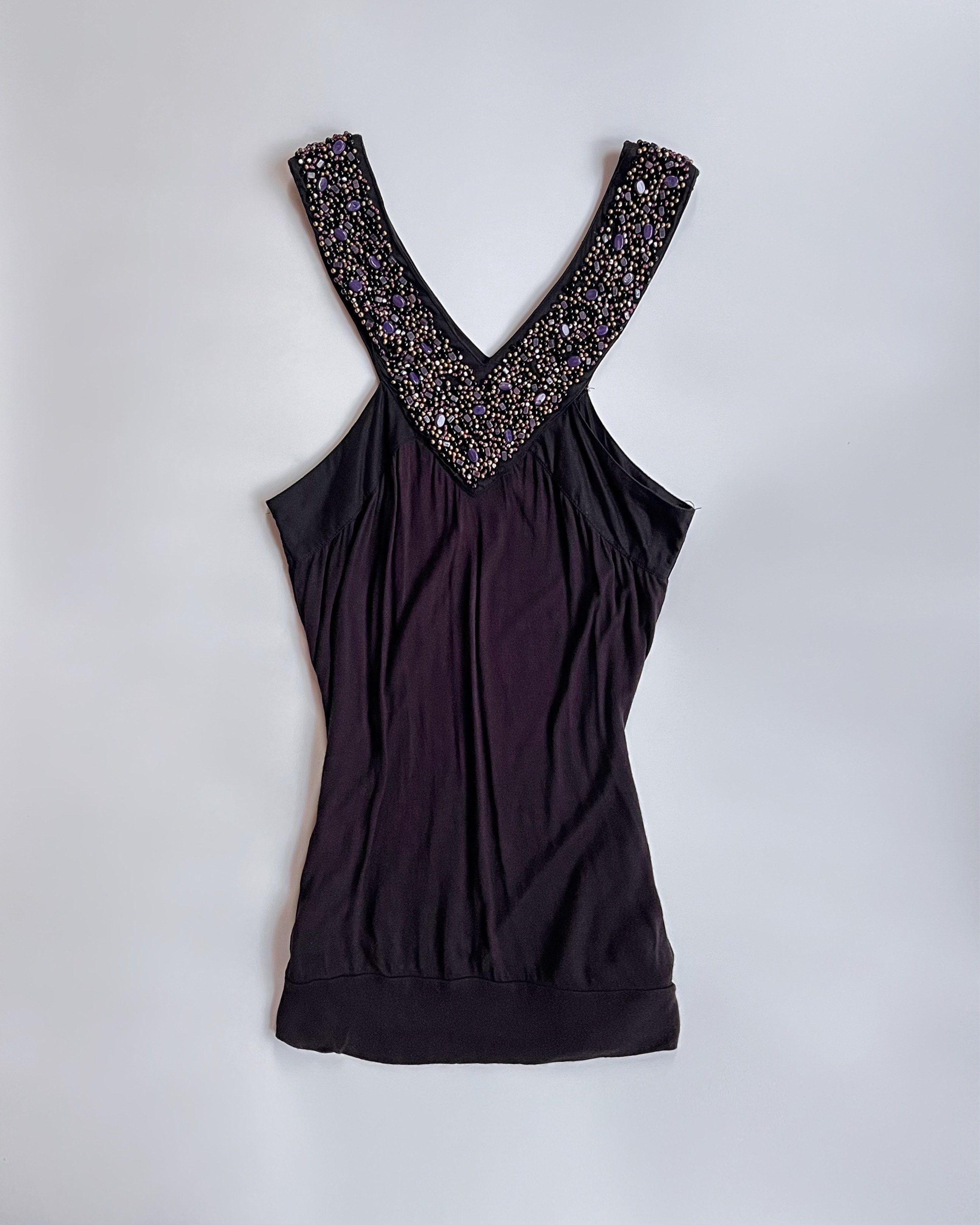 Vintage Zara Beaded Flowy Top (Category: Sleeveless) located in Cebu City. Submitted by ariesharra (Listing ID 1418177347, Image 1). Description: NO WHEN WORN - size medium to large - complete beads - flowy bodice 🏷️480.