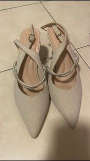 (Category: ) located in . Submitted by nwaaany (Listing ID 1418165491, Image 1). Description: .