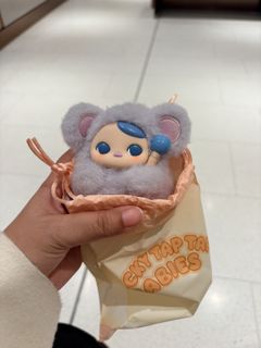 (Category: ) located in . Submitted by galaxykita (Listing ID 1418128782, Image 1). Description: .