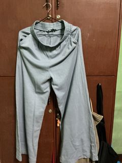(Category: ) located in . Submitted by wornthreads.ph (Listing ID 1418069810, Image 1). Description: .