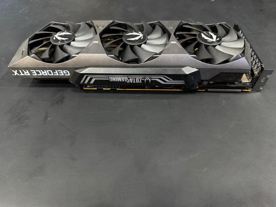 ZOTAC RTX 3090 (USED)65561373464451115