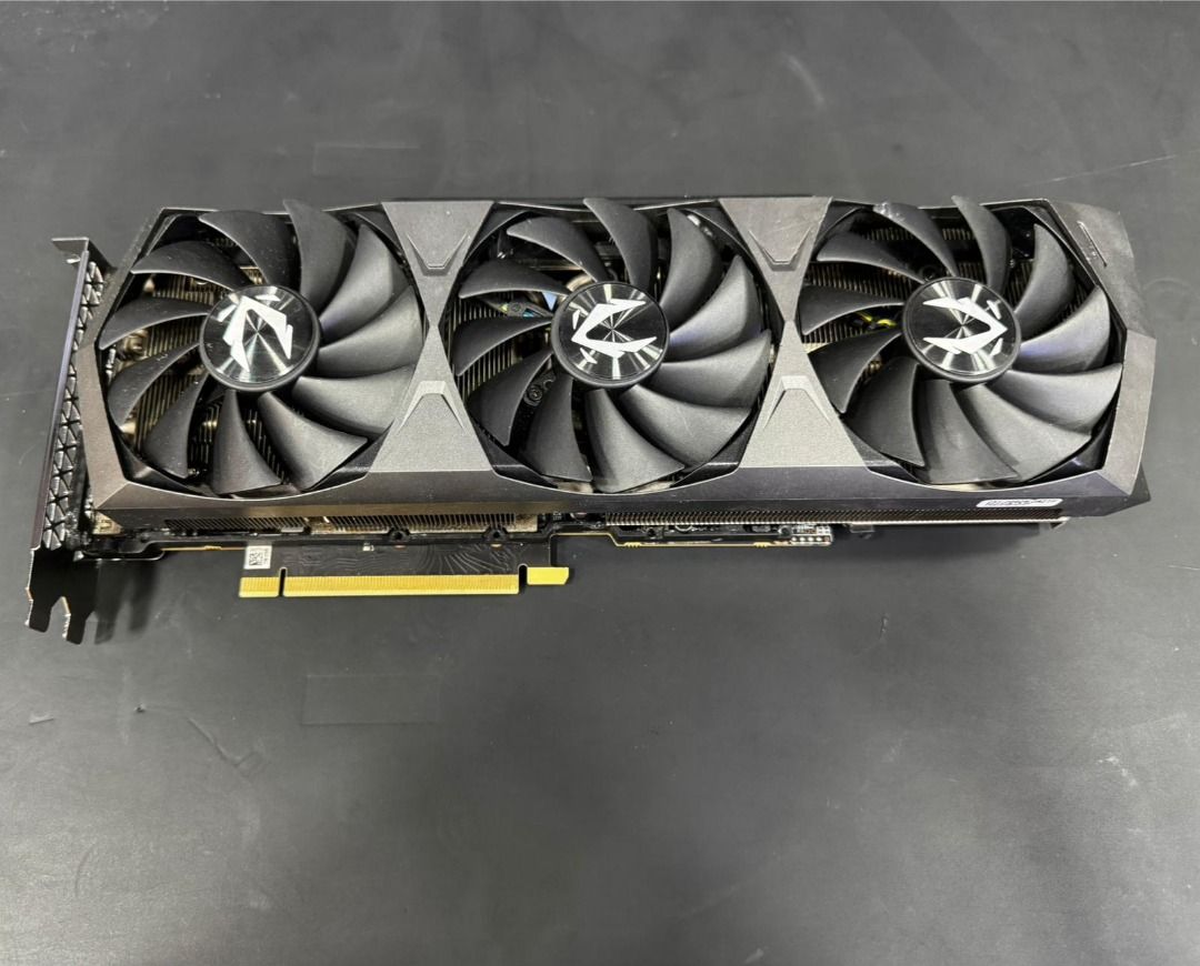 ZOTAC RTX 3090 (USED)65561373464451112