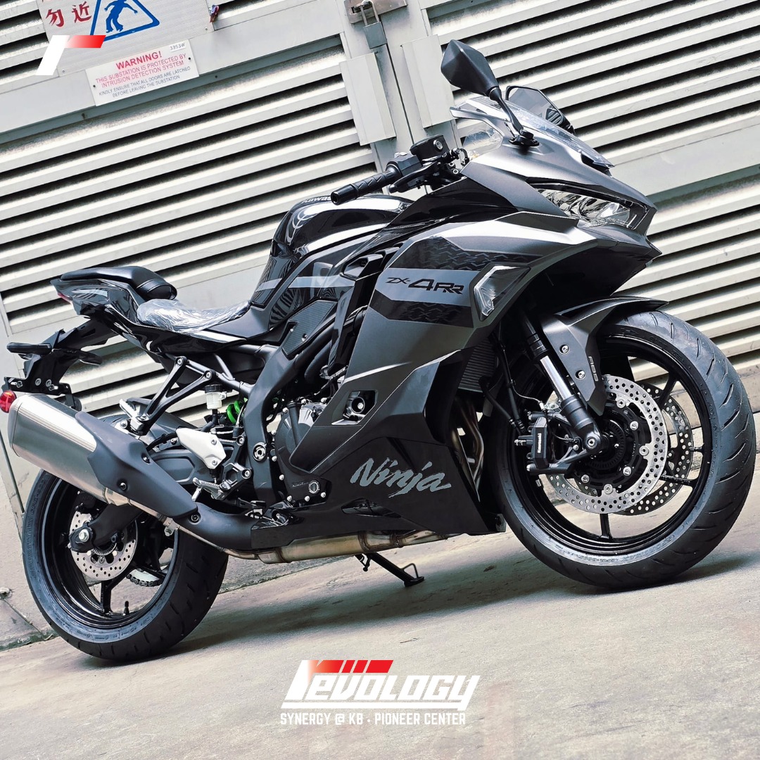 3.88% BRAND NEW ! CLASS 2A - FREE AKRAPOVIC EXHAUST! 2026 KAWASAKI ...