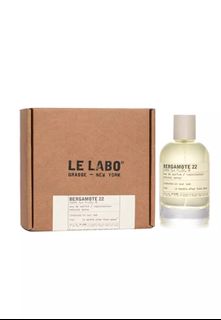 （分類：）位於 。 由 perfumee112 提交（商品編號 1418321805，圖片 1）。簡介： 。