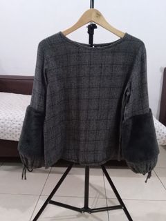 (Kategori: ) berada di . Dikirim oleh nora_collection (ID iklan 1418364894, Gambar 1). Deskripsi: .