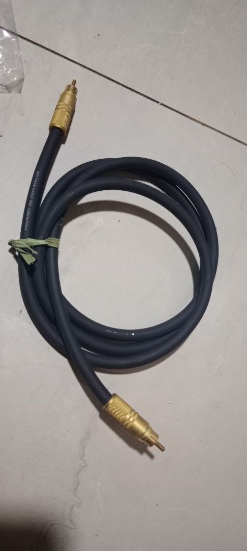 Audio-Technica OFC Video Cable/Coaxial Digital Audio Cable (Category: Audio, Video, Alarm and other Electronic Accessories) located in Bulacan. Submitted by Shoppe.Ups (Listing ID 1418320478, Image 1). Description: what you see is what you get meetups: guiguinto plaridel bulacan - J&T *(Payment First) - LBC COP/COD *(payment first for shipping fee only) -toktok / lalamove *mop: via gcash pm for interested.