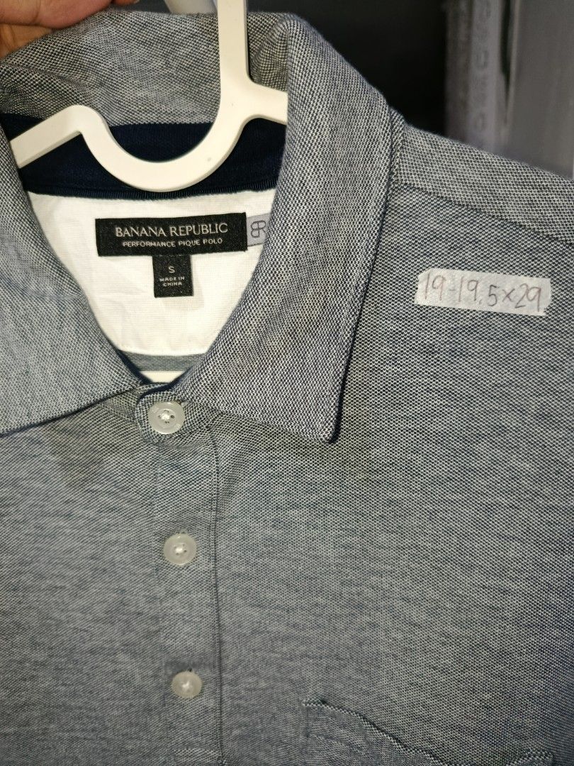 Banana Republic Performance Polo Shirt - Small (Category: Tshirts & Polo Shirts ) located in Tabaco. Submitted by chicpolos (Listing ID 1418209174, Image 3). Description: small no issue .