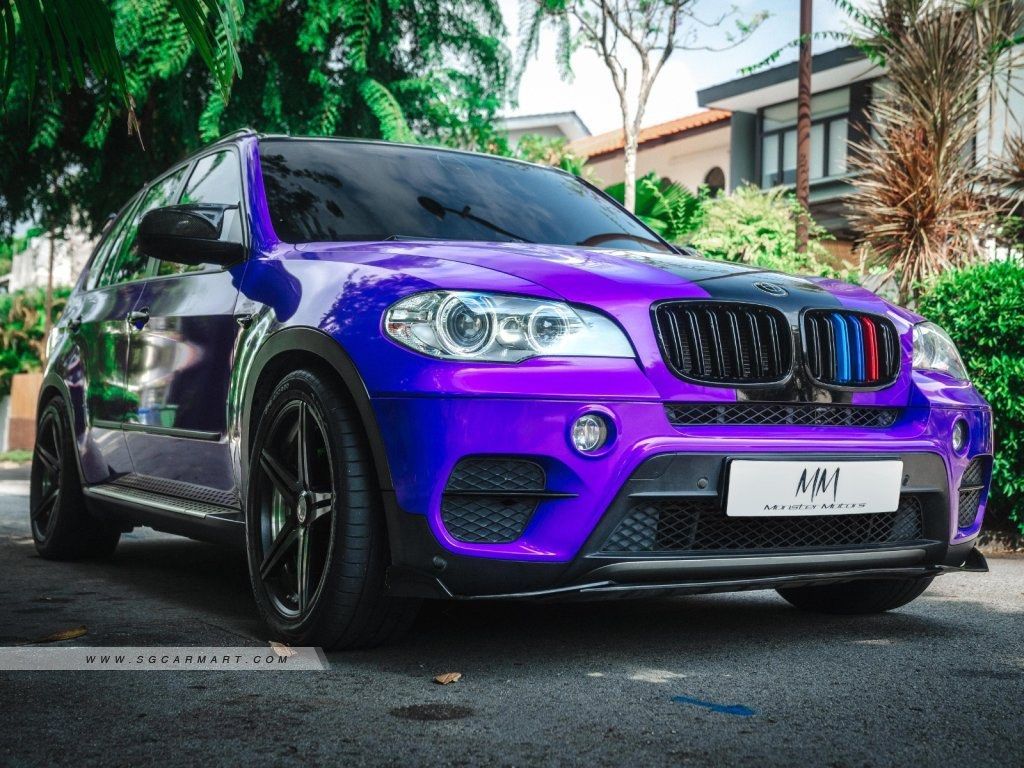 BMW X5 xDrive35i 7-Seater (A) (Category: Used Cars) located in Singapore. Submitted by john_parker_0101 (Listing ID 1418366637, Image 2). Description: Sunroof Unit. Dual AC Control, Premium Sound System, Original BMW Infotainment, Power Tailgate, Electric Mem Seat, Brembo Brake Kit, Upgrade Sport Rim. Storm Purple Unit Bold And Aggressive Stands Out. Super Catchy Road Presence. The All Wheel Drive X5 Delivers A Balance Blend Of Performance, Effic