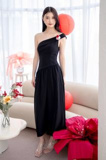 (Category: ) located in . Submitted by curitcloset (Listing ID 1418253036, Image 1). Description: .