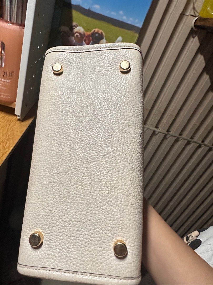 Coach Jacquard Crossbody (Category: Luxury Bags & Wallets) located in Tandag. Submitted by kawaiispreloved (Listing ID 1418324990, Image 3). Description: .