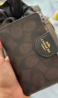 (Kategori: ) berada di . Dikirim oleh moinitommy25305 (ID iklan 1418211870, Gambar 1). Deskripsi: .