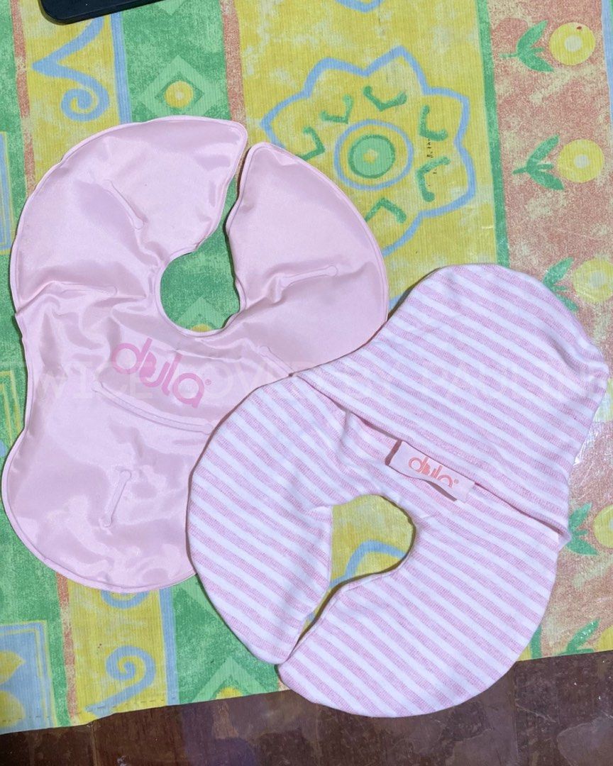 DULA HOT & COLD THERAPACK 1pc (Category: Breastfeeding & Bottle Feeding) located in Davao. Submitted by paumingjps (Listing ID 1418389053, Image 1). Description: 🏷️Php 200 Dula Hot & Cold Therapack 1pc Used only a handful of times and properly stored afterwards. @twicelovedbypauline @theblueboxbygg.
