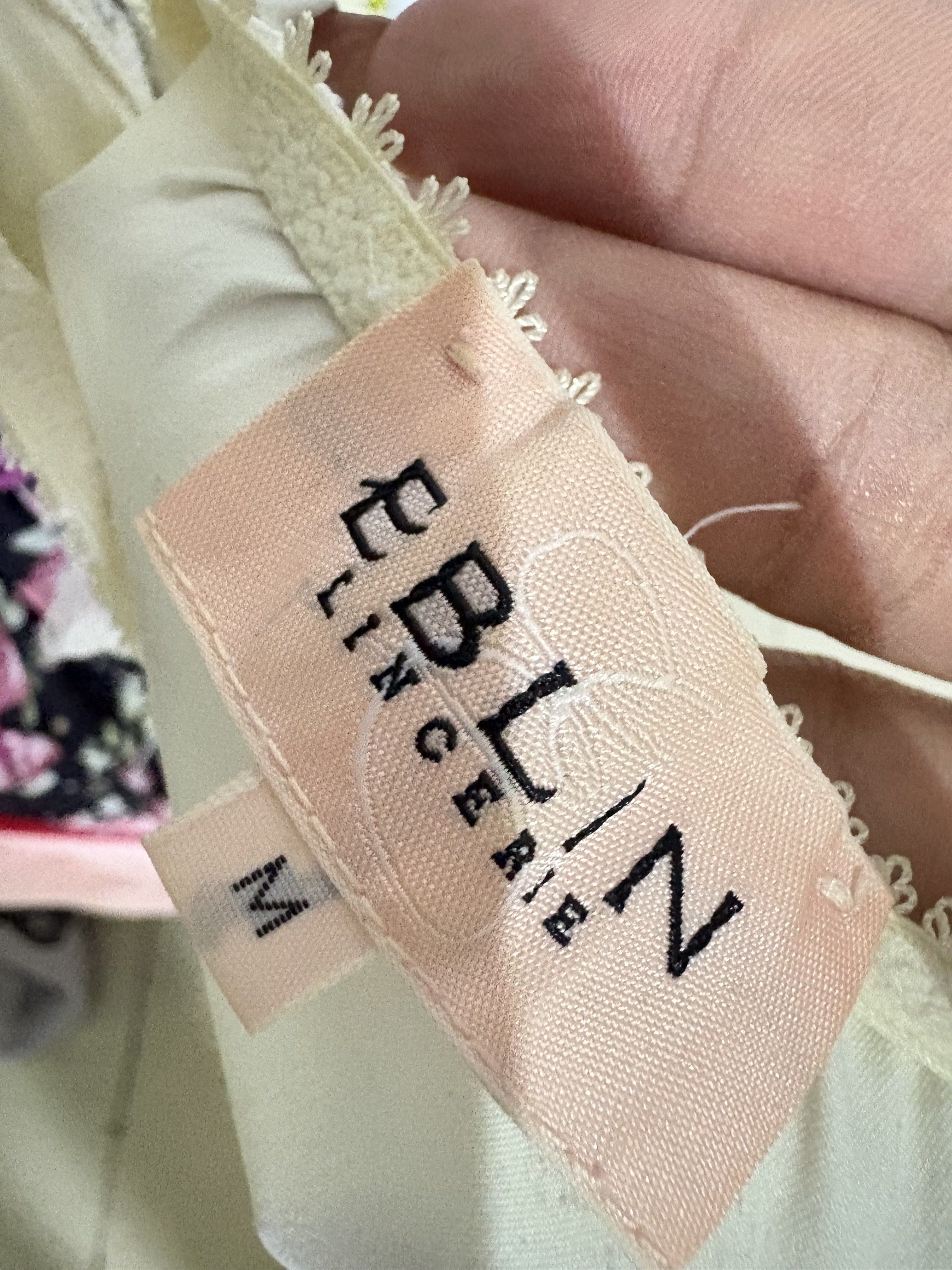 Eblin white slip dress (Category: Undergarments & Loungewear) located in Tarlac. Submitted by fatt.valencia (Listing ID 1418323529, Image 2). Description: .