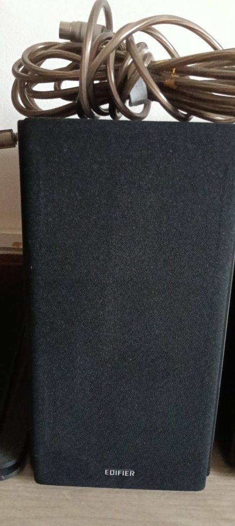 Edifier Speakers65561058856578112