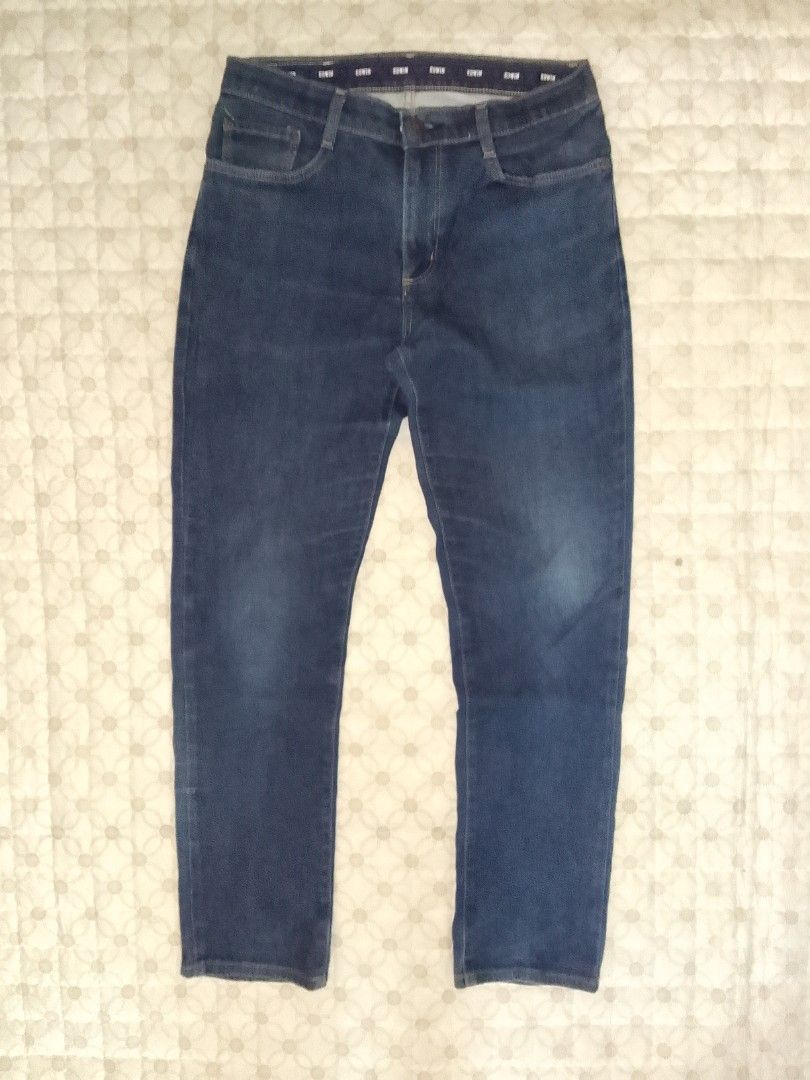 Edwin Jeans Stretch Size 30-31 (Category: Trousers) located in Zamboanga. Submitted by zealfire-noufha (Listing ID 1418261078, Image 1). Description: - Good condition - Color rate 9.5/10 - Navy Blue color -.